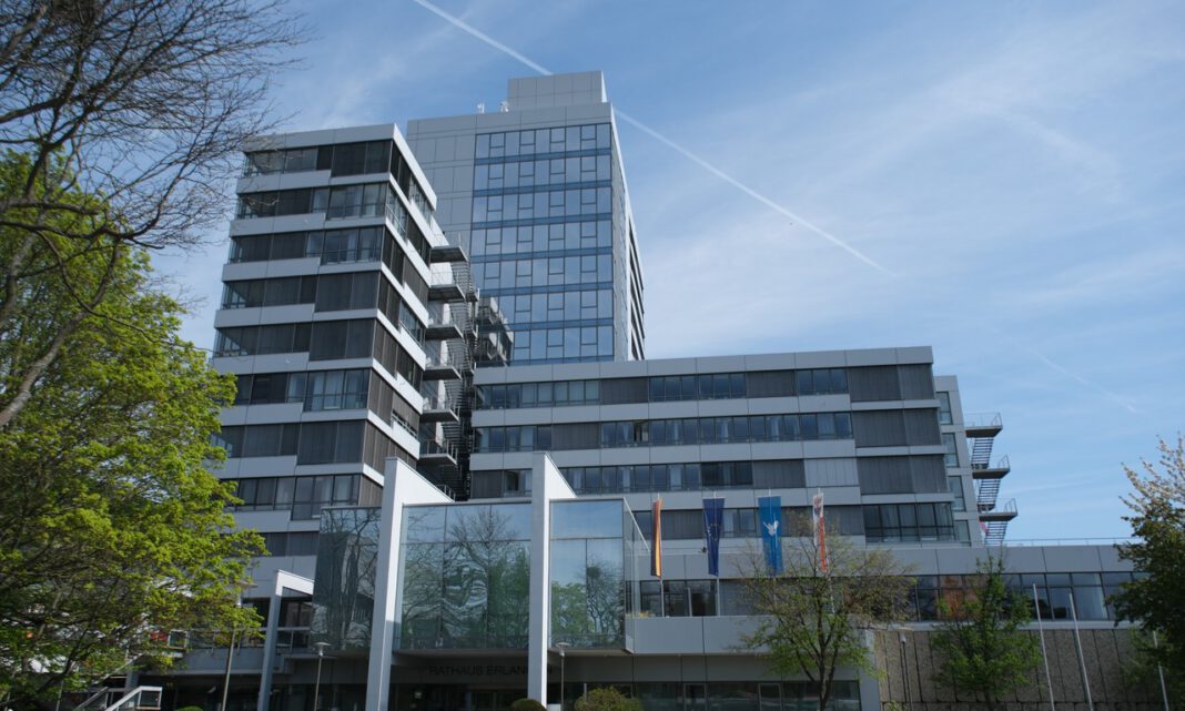 Letzte Ratssitzung 2025: Janik hielt Jahresschlussrede, Linhart sprach für Gesamtstadtrat Letzte Ratssitzung 2025: Janik hielt Jahresschlussrede, Linhart sprach für Gesamtstadtrat