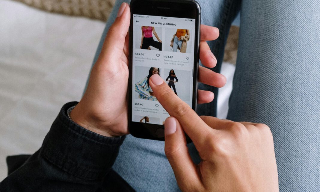 Seniorentreff in Nürnberg bietet zusätzliche Einsteigerkurse zu Smartphone und Tablet