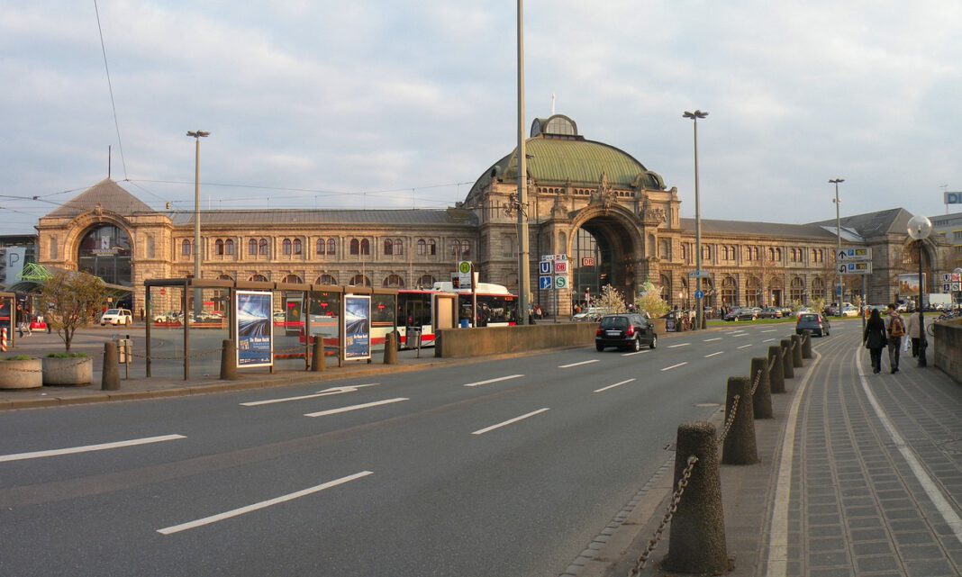 Stadt und Polizei melden deutlich bessere Sicherheitslage rund um Nürnberger Hauptbahnhof